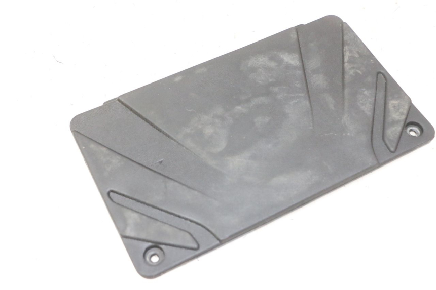 photo de CACHE BATTERIE MOTRON BREEZY 4T 50 (2021 - 2025) - Détail de la pièce