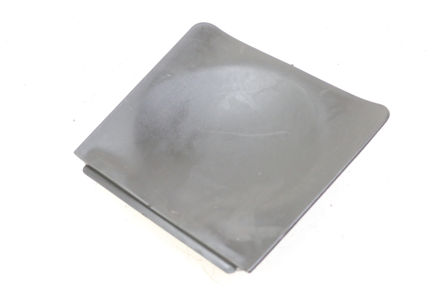 photo de CACHE BATTERIE PEUGEOT CITYSTAR 125 (2011 - 2017) - Vue principale