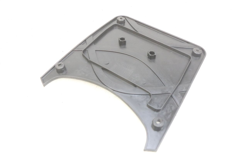 photo de CACHE BATTERIE SYM CROX 4T 50 (2016 - 2023) - Détail de la pièce