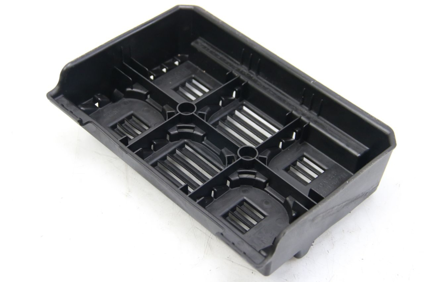 photo de CACHE BATTERIE PEUGEOT E-VIVACITY 1 (2012 - 2018) - Zoom état d’usage