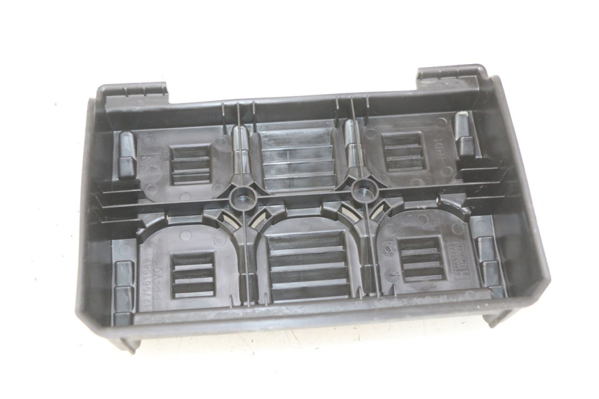 photo de CACHE BATTERIE PEUGEOT E-VIVACITY 1 (2012 - 2018) - Détail de la pièce