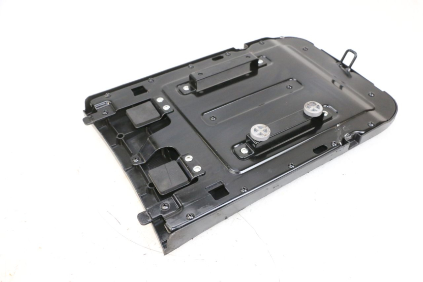 photo de CACHE BATTERIE SEGWAY NINEBOT E125S 1 (2022 - 2026) - Détail de la pièce