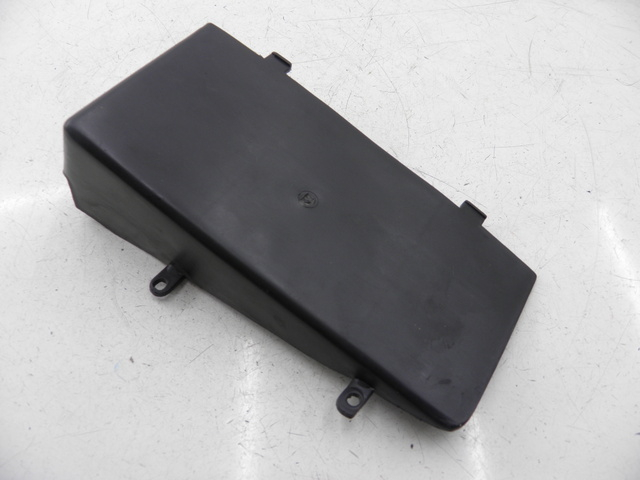 photo de CACHE BATTERIE JM MOTOR S-MAX 125 (2010 - 2014) - Zoom état d’usage