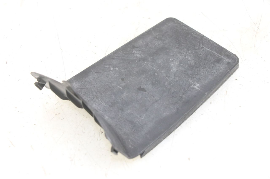 photo de CACHE BATTERIE PEUGEOT KISBEE 4T 50 (2010 - 2017) - Zoom état d’usage