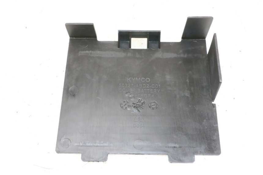 photo de CACHE BATTERIE KYMCO X-TOWN XTOWN 125 (2016 - 2021) - Zoom état d’usage