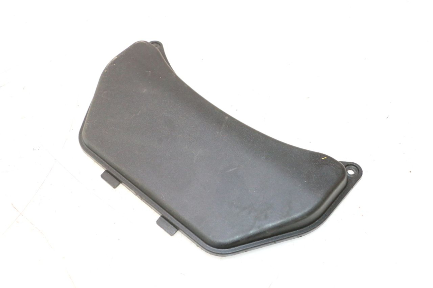 photo de CACHE BATTERIE PIAGGIO LIBERTY IGET 4T 50 (2021 - 2025) - Détail de la pièce