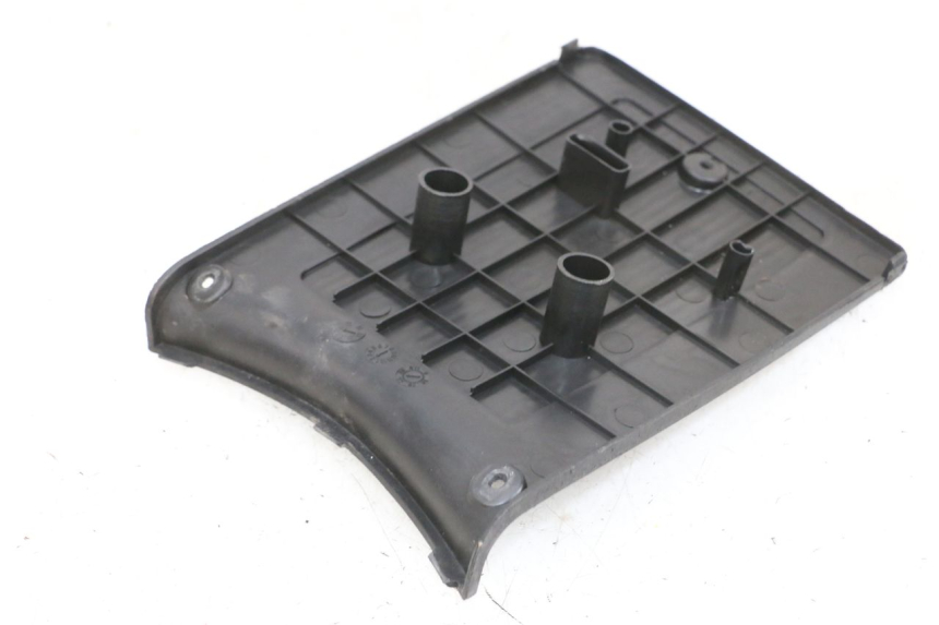 photo de CACHE BATTERIE KYMCO LIKE 125 (2009 - 2016) - Zoom état d’usage