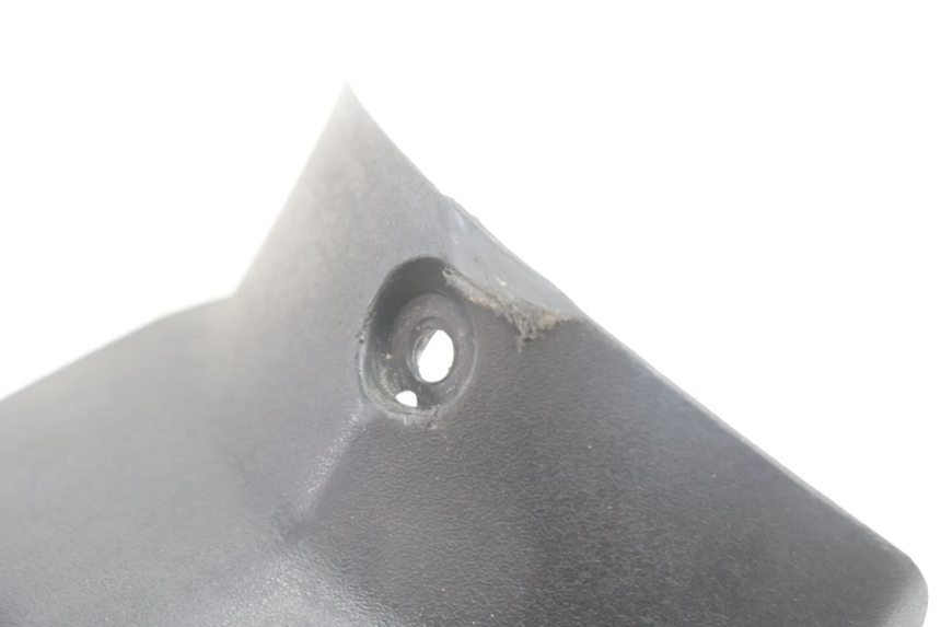 photo de CACHE BATTERIE PEUGEOT LUDIX BLASTER 50 (2006 - 2014) - Zoom état d’usage