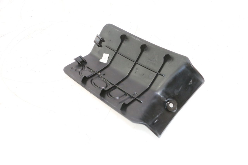photo de CACHE BATTERIE PEUGEOT LUDIX 50 (2008 - 2017) - Détail de la pièce