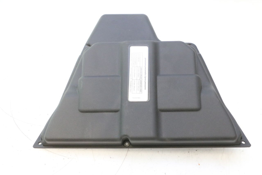 photo de CACHE BATTERIE PIAGGIO MP3 HPE 530 (2022 - 2026) - Vue principale