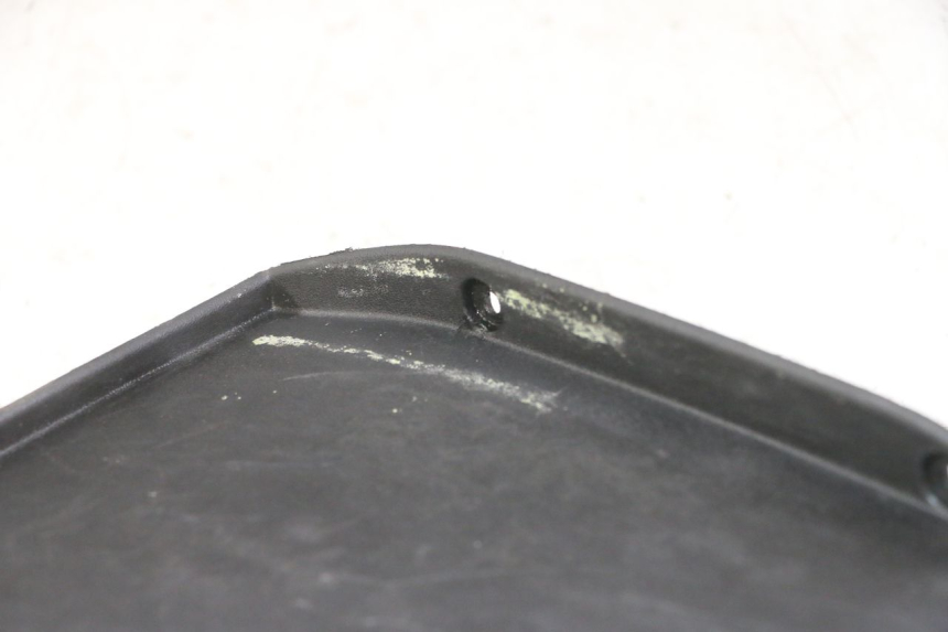 photo de CACHE BATTERIE PIAGGIO MP3 LT 400 (2007 - 2012) - Vue d’ensemble