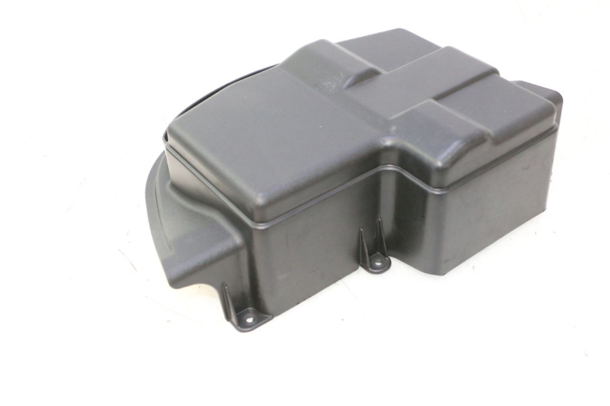 photo de CACHE BATTERIE PIAGGIO MP3 500 (2016 - 2018) - Points de fixation