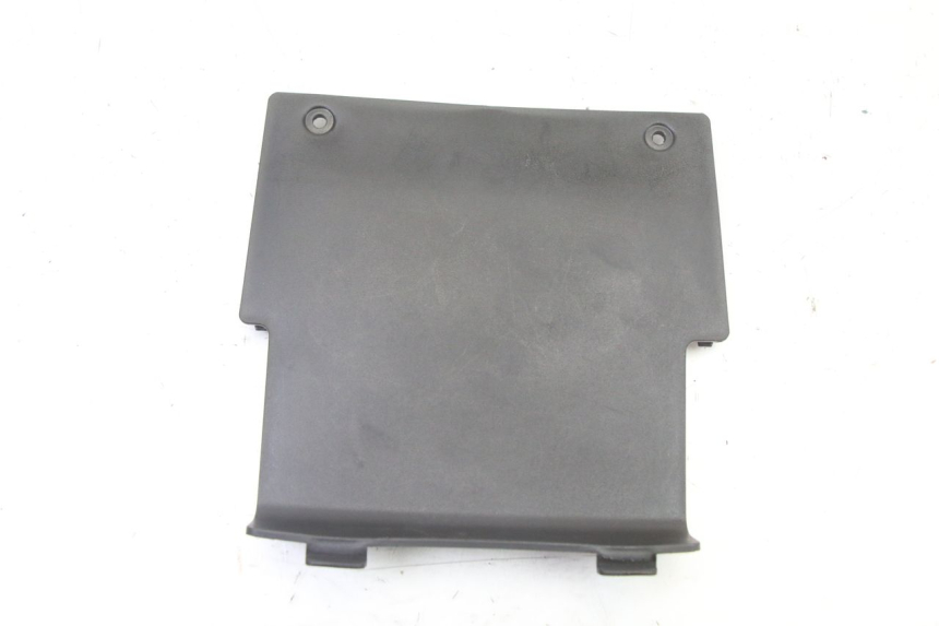 photo de CACHE BATTERIE SYM ORBIT III 3 4T 50 (2021 - 2025) - Détail de la pièce