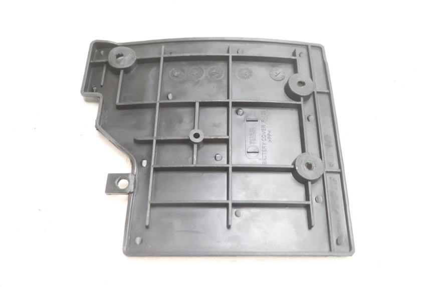 photo de CACHE BATTERIE TNT MOTOR ROMA 10' 2T 50 (2011 - 2018) - Autre angle de vue