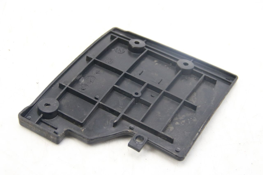 photo de CACHE BATTERIE TNT MOTOR ROMA 10' 4T 50 (2019 - 2022) - Zoom état d’usage