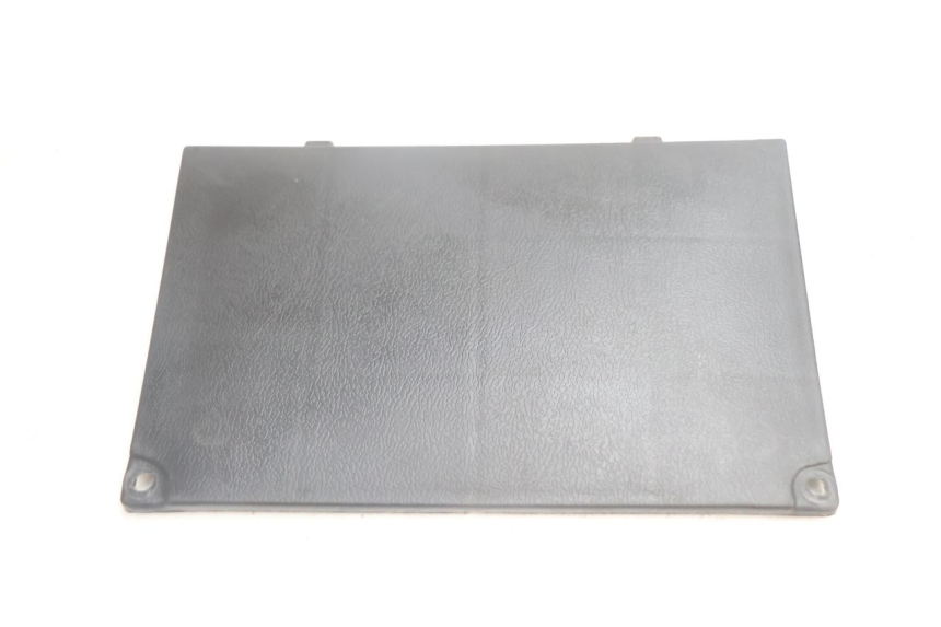 photo de CACHE BATTERIE RAZZO STEED 125 (2012 - 2018) - Vue principale