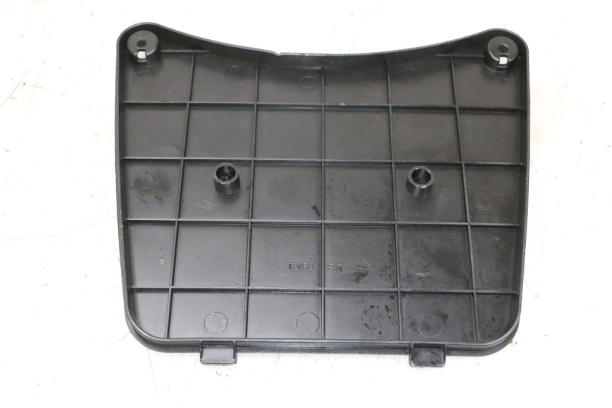 photo de CACHE BATTERIE NECO TEMPO 4T 50 (2022 - 2026) - Détail de la pièce