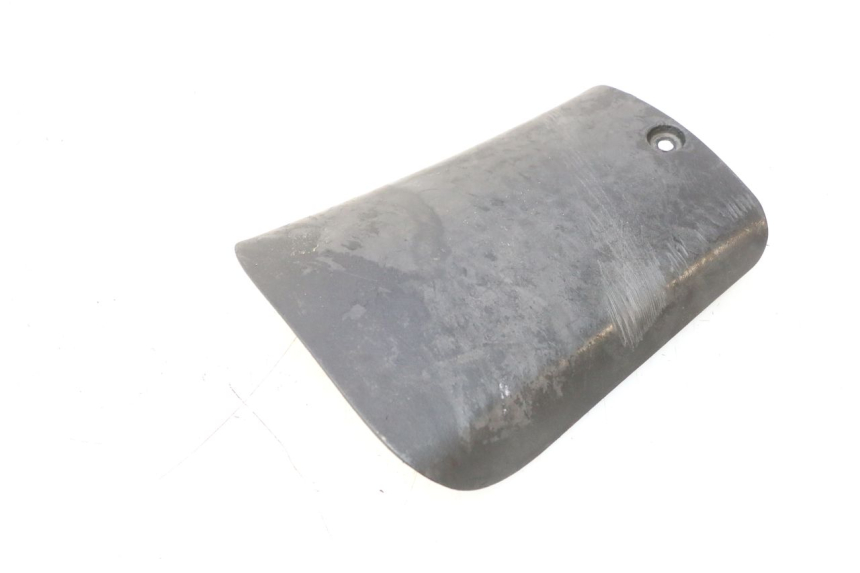 photo de CACHE BATTERIE PEUGEOT TREKKER TKR 50 (2005 - 2014) - Gros plan technique