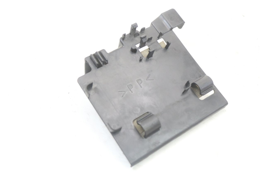 photo de CACHE BATTERIE YAMAHA XVS DRAG STAR DRAGSTAR 650 (1997 - 2007) - Autre angle de vue