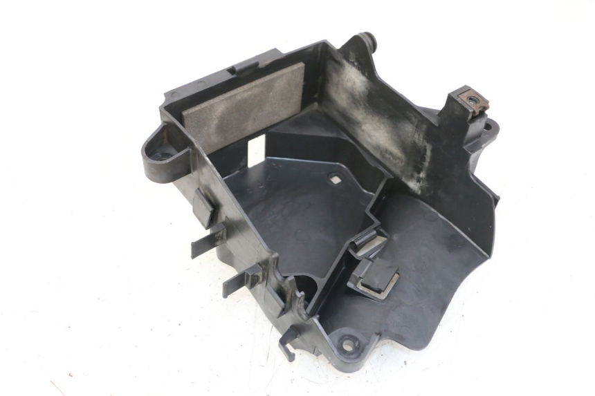 photo de CACHE BATTERIE YAMAHA XVS DRAG STAR DRAGSTAR 650 (1997 - 2007) - Pièce contrôlée