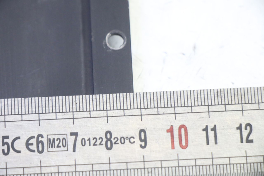 photo de CACHE BATTERIE MOOVWAY Z8 1 - Points de fixation