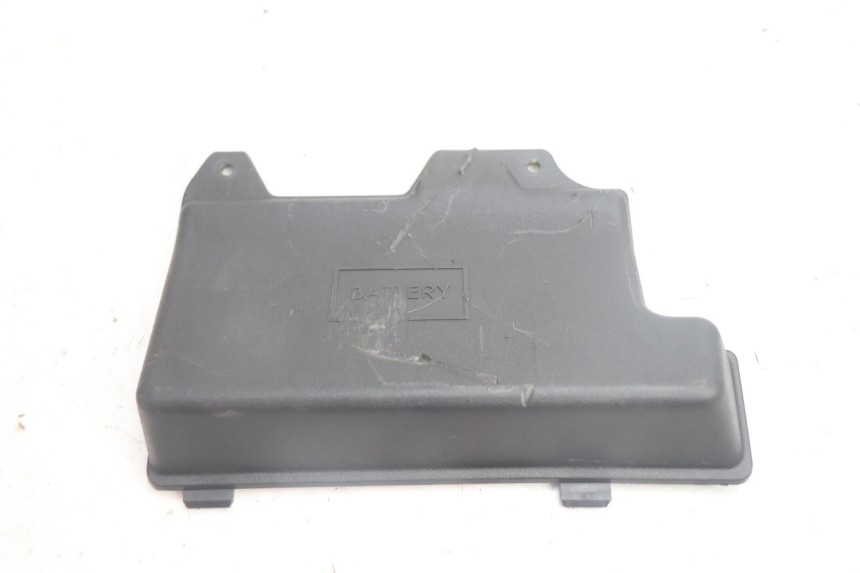 photo de CACHE BATTERIE PIAGGIO ZIP IGET 4T 50 (2021 - 2023) - Vue principale