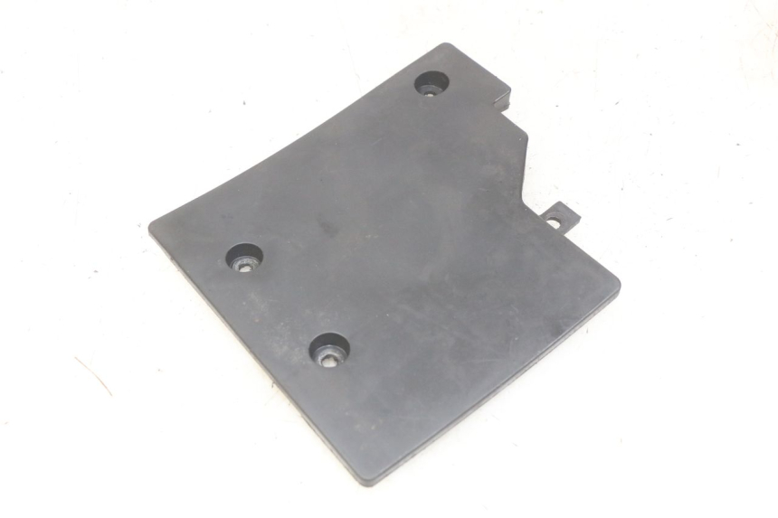 photo de CACHE BATTERIE UNIVERSAL BIKE ZN50QT-11B 50 (2018 - 2021) - Vue principale