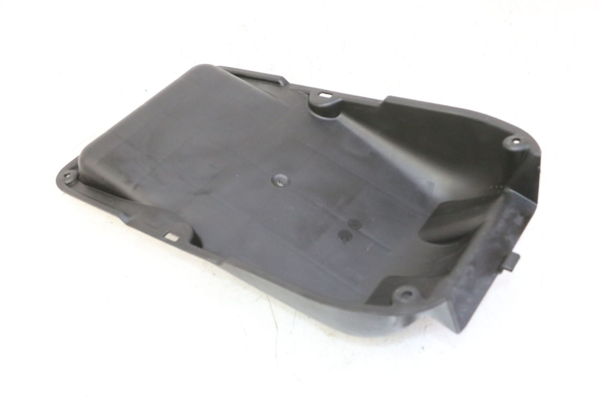 photo de CACHE BOITE AIR QUADRO 4 4D 350 (2015 - 2018) - Détail de la pièce