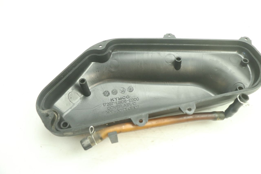 photo de CACHE BOITE AIR KYMCO AGILITY 4T 50 (2018 - 2022) - Autre angle de vue