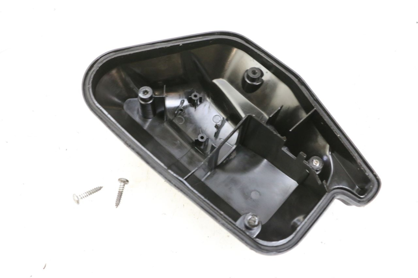 photo de CACHE BOITE AIR MBK BOOSTER SPIRIT 50 (2004 - 2017) - Détail de la pièce