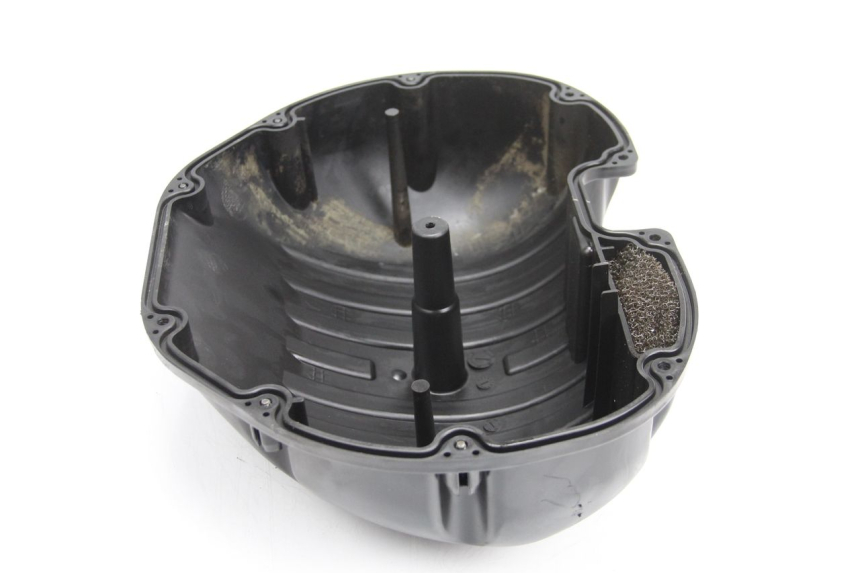 photo de CACHE BOITE AIR SUZUKI GSR 600 (2005 - 2012) - Vue d’ensemble