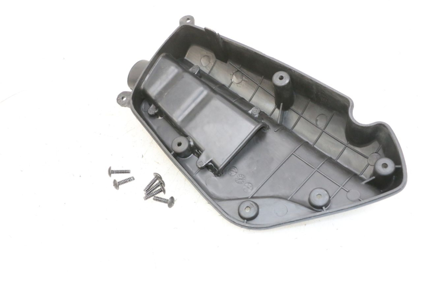 photo de CACHE BOITE AIR KYMCO LIKE 125 (2009 - 2016) - Zoom état d’usage