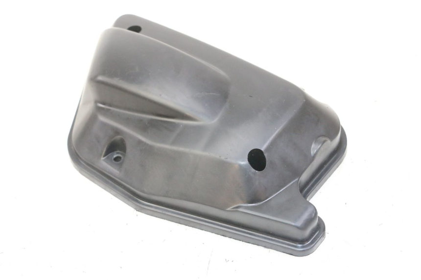 photo de CACHE BOITE AIR MBK BOOSTER SPIRIT NAKED 50 (2004 - 2017) - Gros plan technique