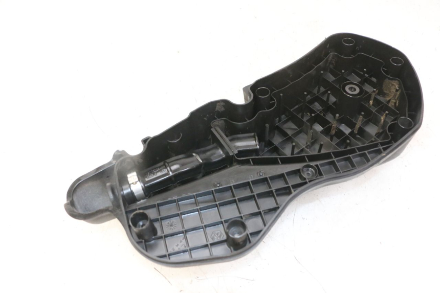 photo de CACHE BOITE AIR PIAGGIO MP3 LT 400 (2007 - 2012) - Zoom état d’usage