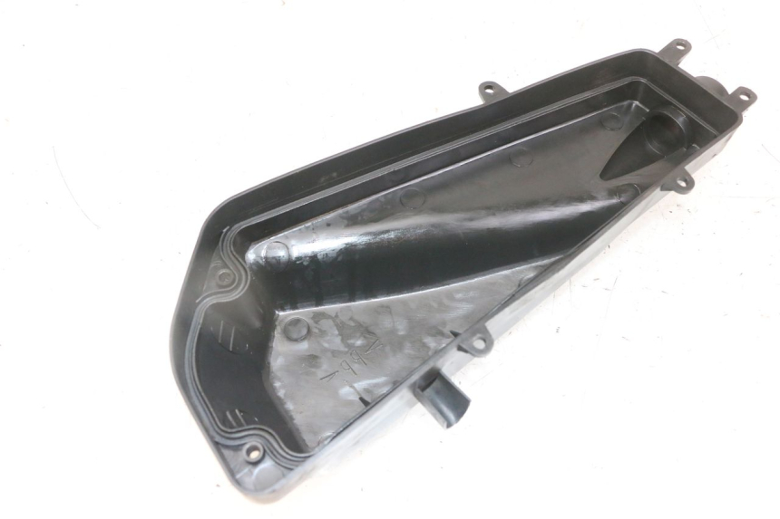 photo de CACHE BOITE AIR SYM ORBIT 2 4T 50 (2008 - 2017) - Détail de la pièce