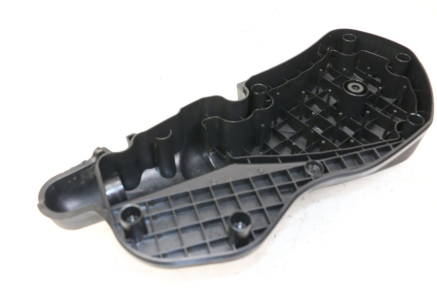 photo de CACHE BOITE AIR PIAGGIO MP3 LT 400 (2007 - 2012) - Détail de la pièce