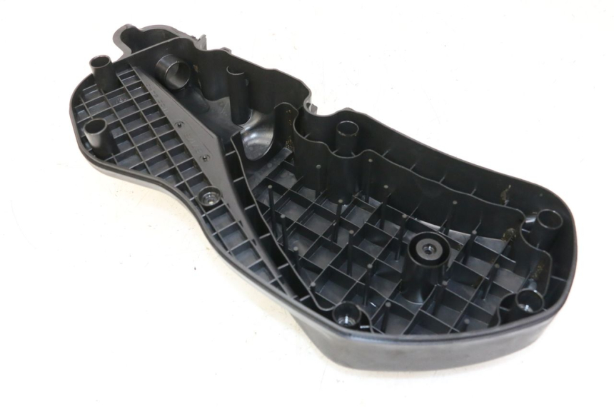 photo de CACHE BOITE AIR PIAGGIO MP3 LT 400 (2007 - 2012) - Zoom état d’usage