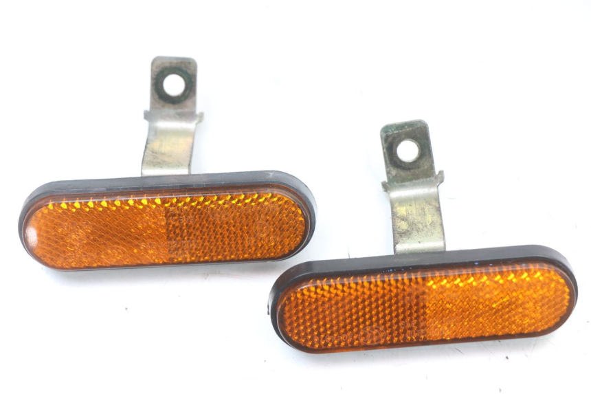 photo de CACHE CHASSIS LATERAL KYMCO AGILITY 4T 50 (2005 - 2018) - Vue principale