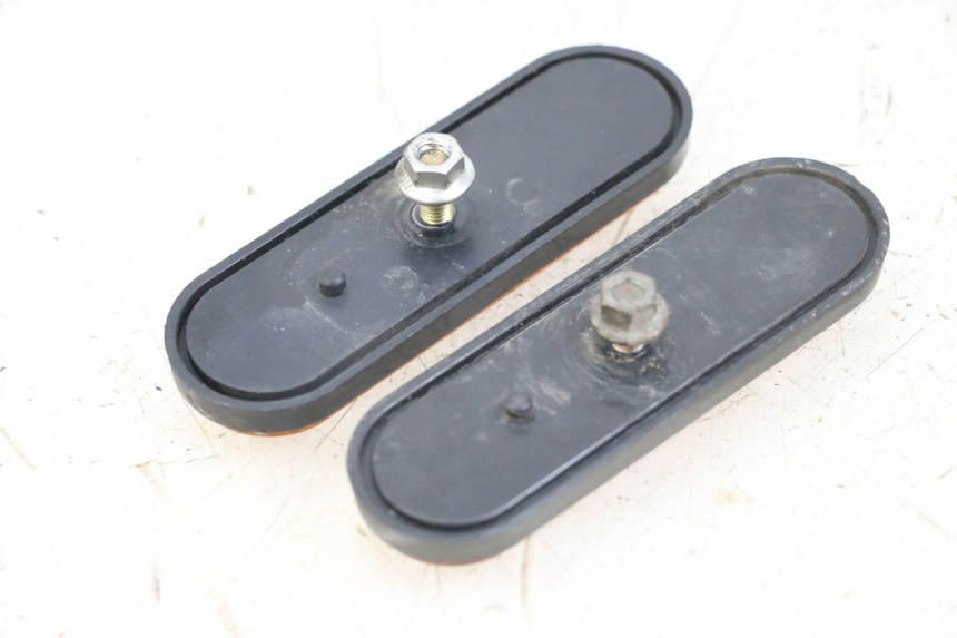 photo de CACHE CHASSIS LATERAL KYMCO AGILITY 4T 50 (2018 - 2022) - Détail de la pièce