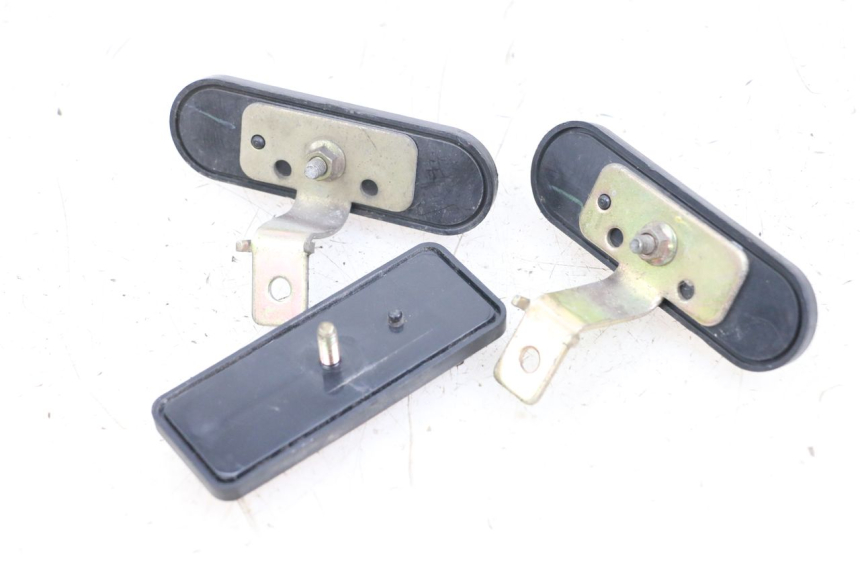 photo de CACHE CHASSIS LATERAL KYMCO AGILITY 4T 50 (2005 - 2018) - Détail de la pièce