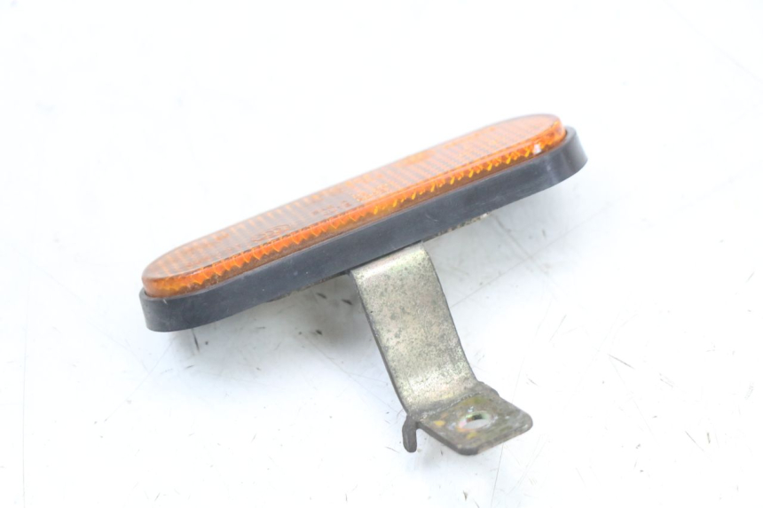 photo de CACHE CHASSIS LATERAL KYMCO AGILITY 4T 50 (2018 - 2022) - Détail de la pièce