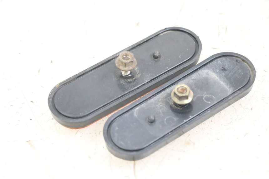 photo de CACHE CHASSIS LATERAL KYMCO AGILITY FR 2T 50 (2012 - 2017) - Détail de la pièce