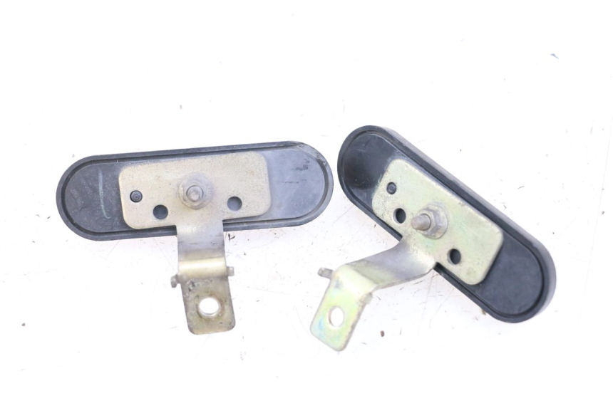 photo de CACHE CHASSIS LATERAL KYMCO AGILITY RS 4T 50 (2009 - 2013) - Zoom état d’usage