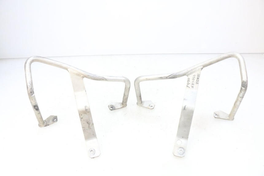 photo de CACHE CHASSIS LATERAL HONDA CRF CR-F 450 (2005 - 2008) - Marquages et références