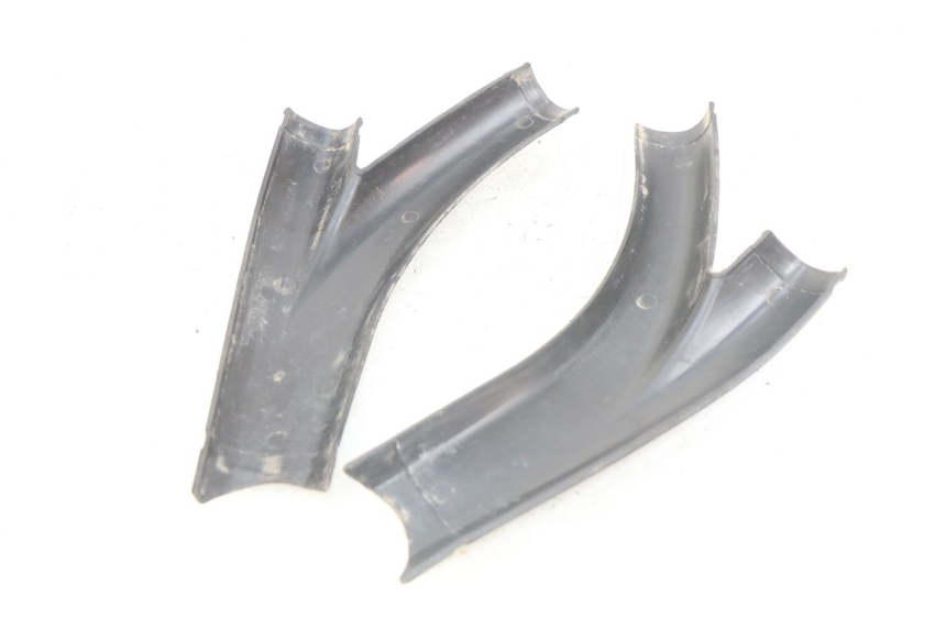 photo de CACHE CHASSIS LATERAL APOLLO DIRT BIKE 125 (2010 - 2018) - Détail de la pièce