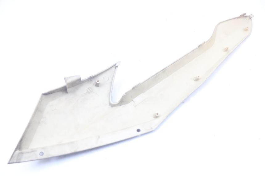 photo de CACHE CHASSIS LATERAL DROIT QUADRO 3D S 350 (2013 - 2018) - Points de fixation