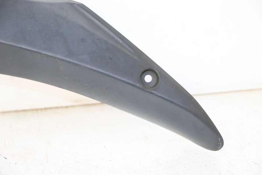 photo de CACHE CHASSIS LATERAL DROIT QUADRO 4 4D 350 (2015 - 2018) - Points de fixation