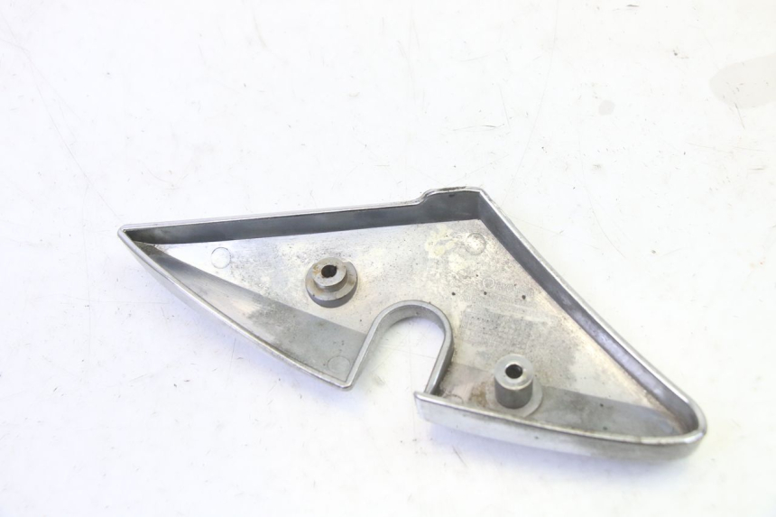 photo de Right side lateral frame cover HYOSUNG GV AQUILA 125 (2000 - 2009) - Zoom état d’usage