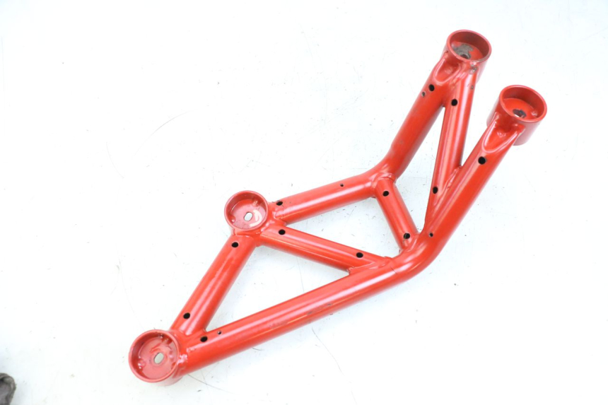 photo de CACHE CHASSIS LATERAL DROIT MAG POWER BOMBERS 4T 50 (2016 - 2026) - Gros plan technique