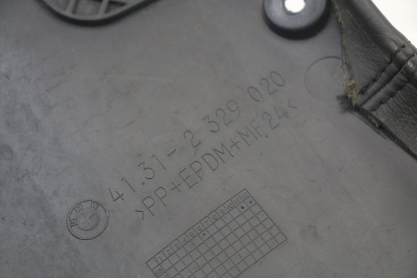 photo de CACHE CHASSIS LATERAL DROIT BMW C1 125 (2000 - 2003) - Vue d’ensemble